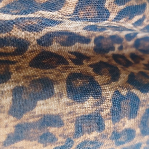 "Anne Klein" leopard dress, size L. Can fit size XL - Picture 4 of 11